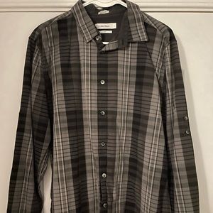 Calvin Klein Button Up Size Large.